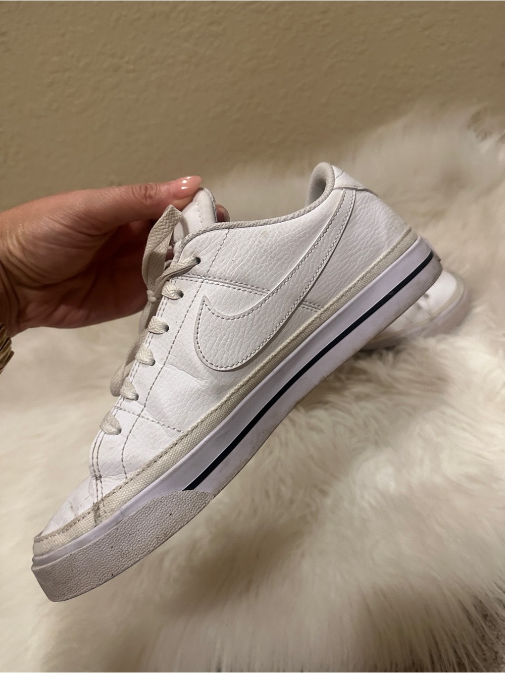 Nike White Low-Top Leather Sneakers with Black Stripe